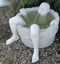 Fontäne Mann im Fass