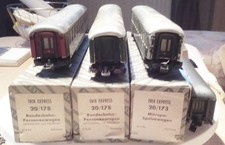 H0 Trix Express 4 D-Zugwagen