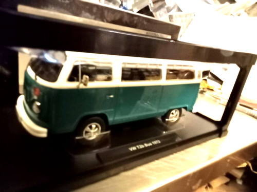 Volkswagen bus t2b - vw,