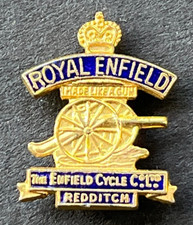 MOTORRAD Pin Anstecker ROYAL