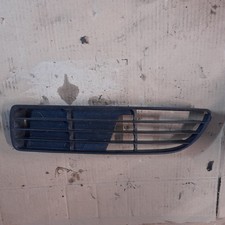 Audi A4 B5 Stoßstangengitter Gitter Stoßstange Vorne Links 8D0807345