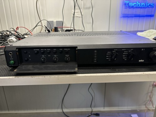 Braun stereo amplifier - stereo,