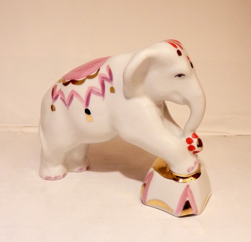Zirkus-Elefant