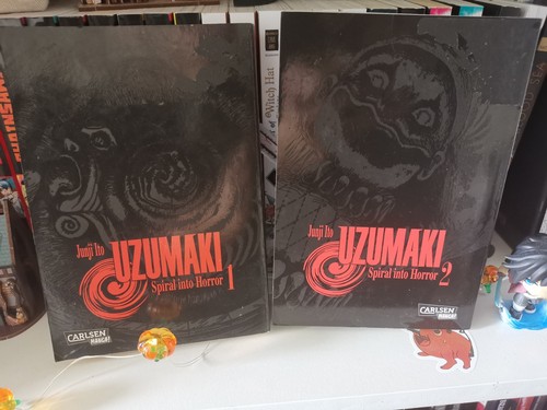 Uzumaki spiral into - spiral,