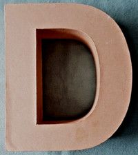 "D" Buchstabe - Pappmasche - ca. 17,0 x 14,5 x 5,5 cm - Rico Design - Buchstabe