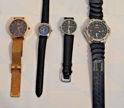 Armbanduhr aus uhrensammlung - aus,
