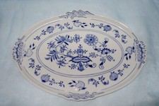 Original Karlsbader Zwiebelmuster "Bohemia" Dubi,  ovale Tablett 39 x 27 cm