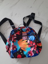 CARPISA -  Mini Rucksack bunt - sehr guter Zustand 25x25 cm