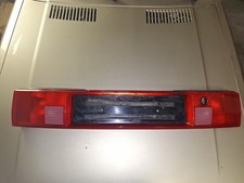 Audi 80 90 B3 B4 Avant NG Quattro Rückleuchtenband 893945225 Heckblende