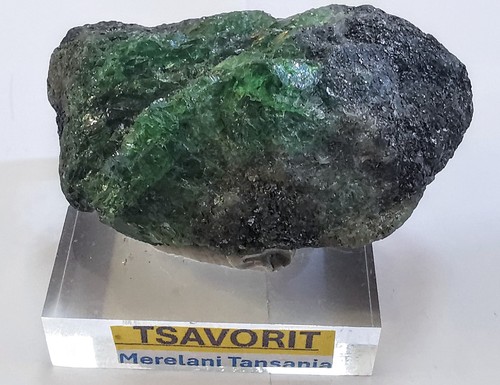 Tsavorit matrix stufe 55x - stufe,