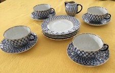 Russisches Teeservice und Milchkännchen Lomonosov Kobaltnetz für 4 Personen