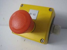 SIEMENS Not-Aus-Taster Not Aus Taster im Gehäuse 3SB3801 3SB3801-0DG3