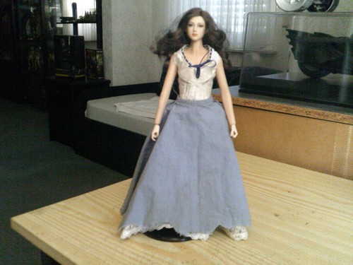 Western lady outfit scale - western,