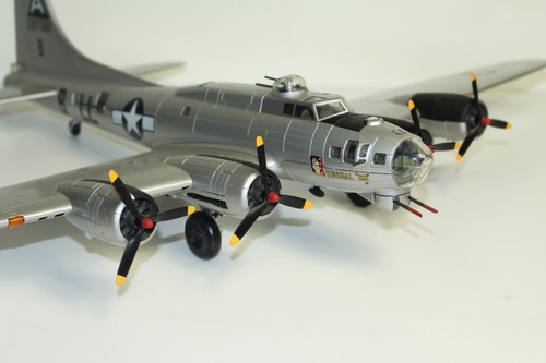 Franklin mint 17 - mint,, b-17