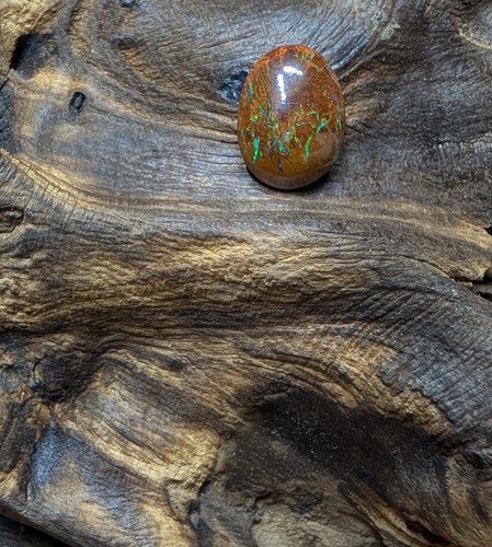 Wunderschöner koroit boulder - koroit,