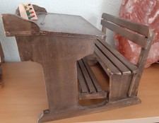 Retro - nostalgische Puppen-Schulbank (Pult/Bank Kombi)Braun Gr. ca. 38x34x30 cm