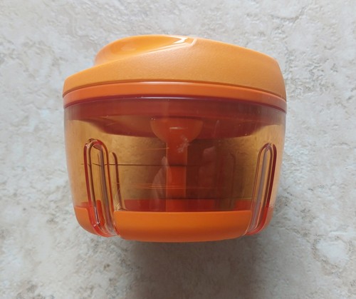 Tupperware zwiebelhacker - tupperware,