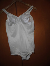 Miederbody Grösse 85B weiss