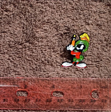 MARVIN THE MARTIAN PIN! metal