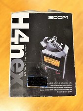 Zoom H4n Ext Mikrofon mit Koffer für Podcasting Studio Aufnahme Bundle OVP