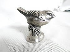 Briefbeschwerer, Vogelfigur, Spatz aus Zinn, De Servi & Pasquinelli