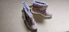Neue Winterschuhe / Boots von Bench mit Etikett Gr.40 altrosa