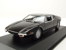 De Tomaso Pantera 1974 schwarz