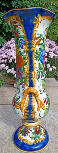 Handbemalte majolika vase - majolika-vase,