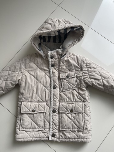 Burberry jacke - 💛💛💛,