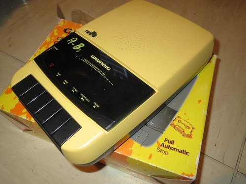 Grundig cassette recorder - cassette,