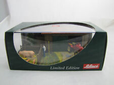 02617 Schuco Diorama Bauernhof mit Porsche-Diesel Junior - 1:43