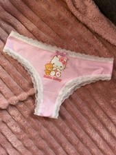 Hello Kitty Slip 36/38  M/L