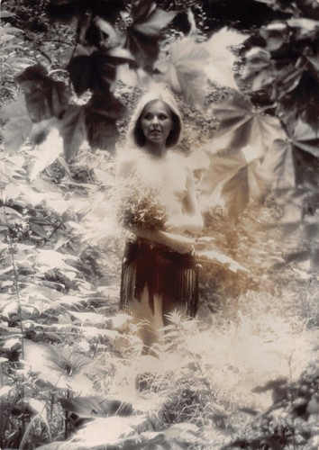 Nackte frau foto - natur, nymphe