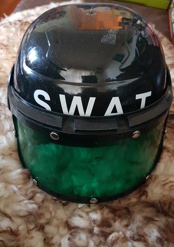 Kinder helm - s.w.a.t., /