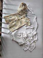 Kleines 6 Teiliges Baby Set Größe 50/56