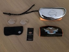 Harley Davidson Brillenetui Chromfarben glänzend mit Zubehör