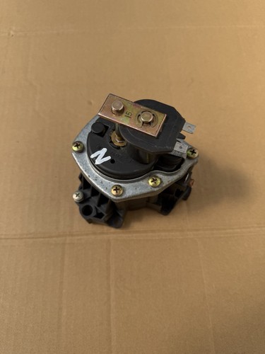 Junkers hydraulikschalter zwr - junkers,