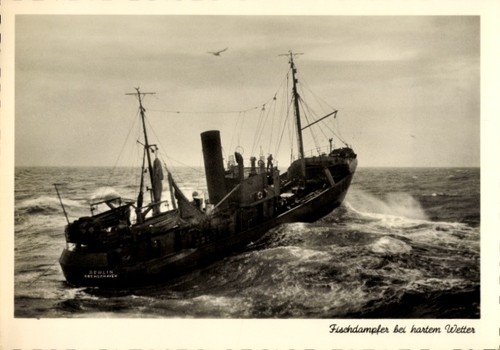 Fischdampfer bei hartem - ak,