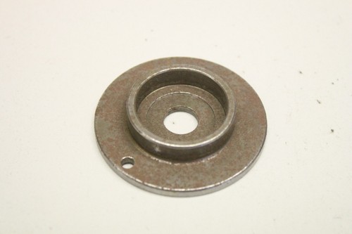 759056039 rear bearing plate - rear,