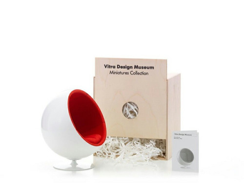 Vitra design museum miniatures - design,