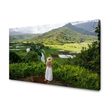 Leinwand-Bilder: Natur Frau mit Blick auf die Berge, Größe: 40x40 bis 90x90 cm