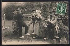 Mann mit Drehleier spielt zum Tanz auf, Ansichtskarte 