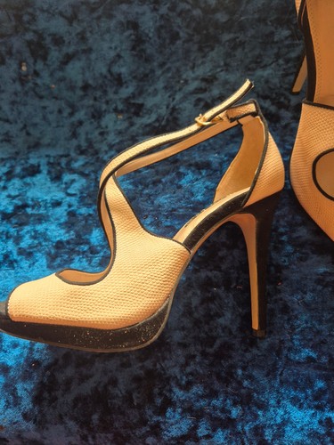 Außergewöhnliche high heels - high,
