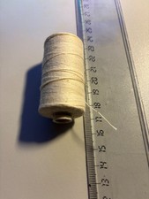 Altes Garn für Nähmaschine