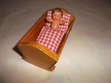 HABA 1500 Wiege mit Puppe und Bettzeug Puppenhaus Puppenstube Holz kariert