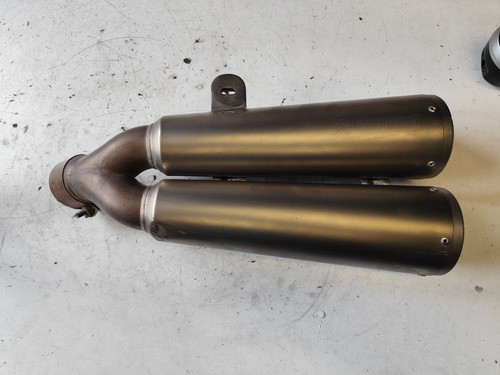 Bmw nine 2021 akrapovic - bmw,