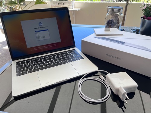 Apple macbook pro - apple, mpxy2d/a