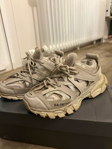 Balenciaga track sneaker - balenciaga,