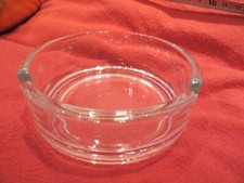 Aschenbecher Glas transparent für Garten Terrasse Wintergarten drinnen u draußen