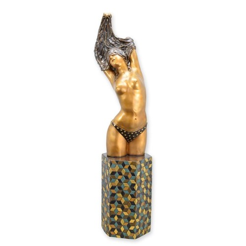 Bronzestatue sich entkleidende